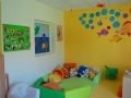 microcreche-les-pitchounes-salle-de-vie-2